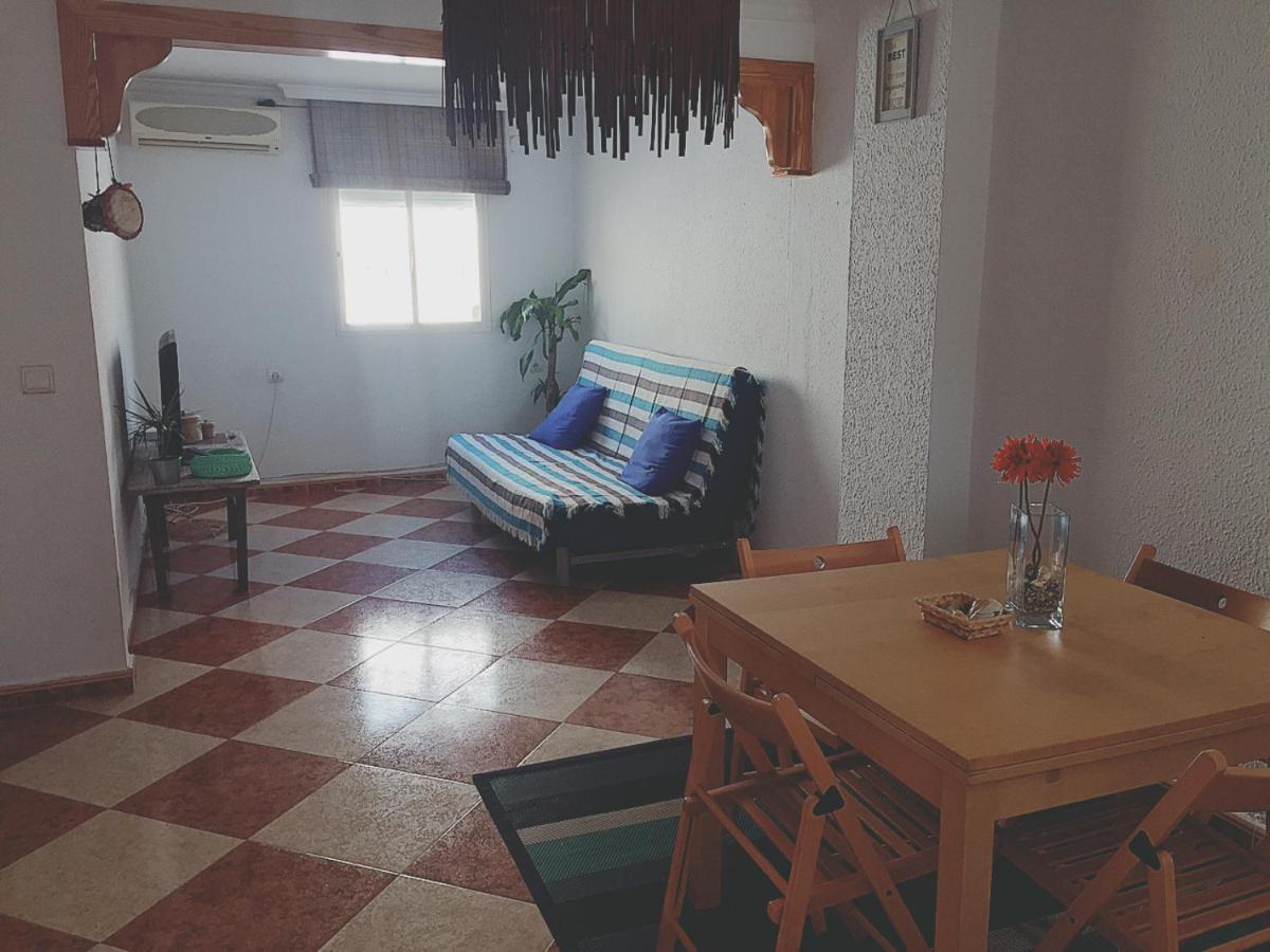 Apartamentos Masbambu Málaga Kültér fotó