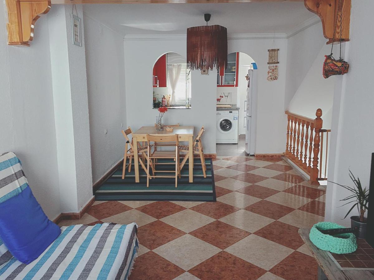 Apartamentos Masbambu Málaga Kültér fotó