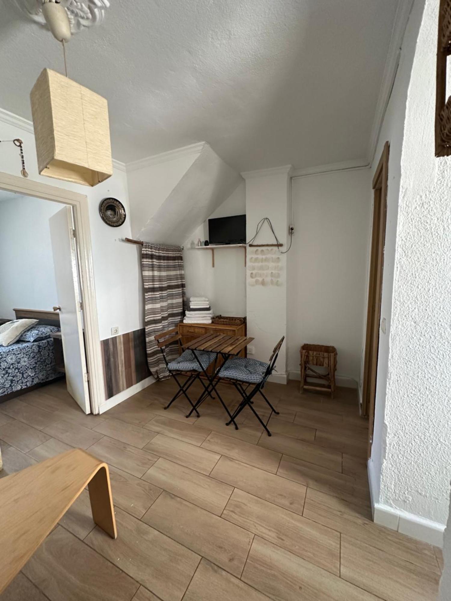 Apartamentos Masbambu Málaga Kültér fotó